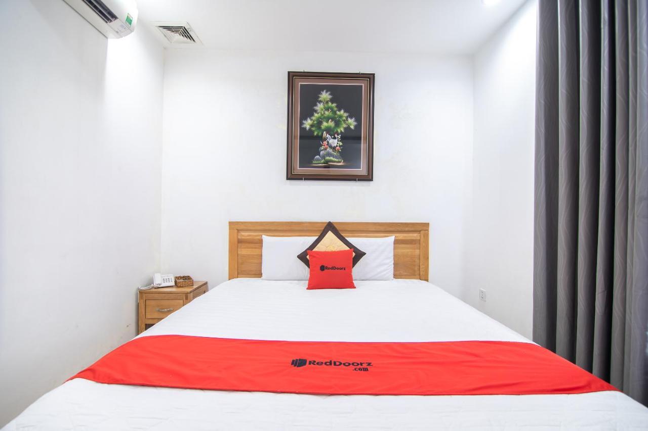 Reddoorz Plus New Sun Hotel Cidade de Ho Chi Minh Exterior foto